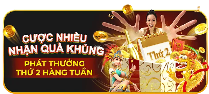Bàn chơi Baccarat với các lá bài và chip cược